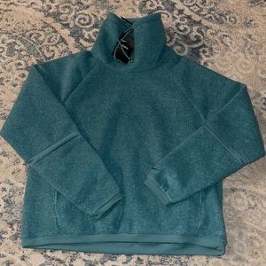 New Nike Therma Training Sweater